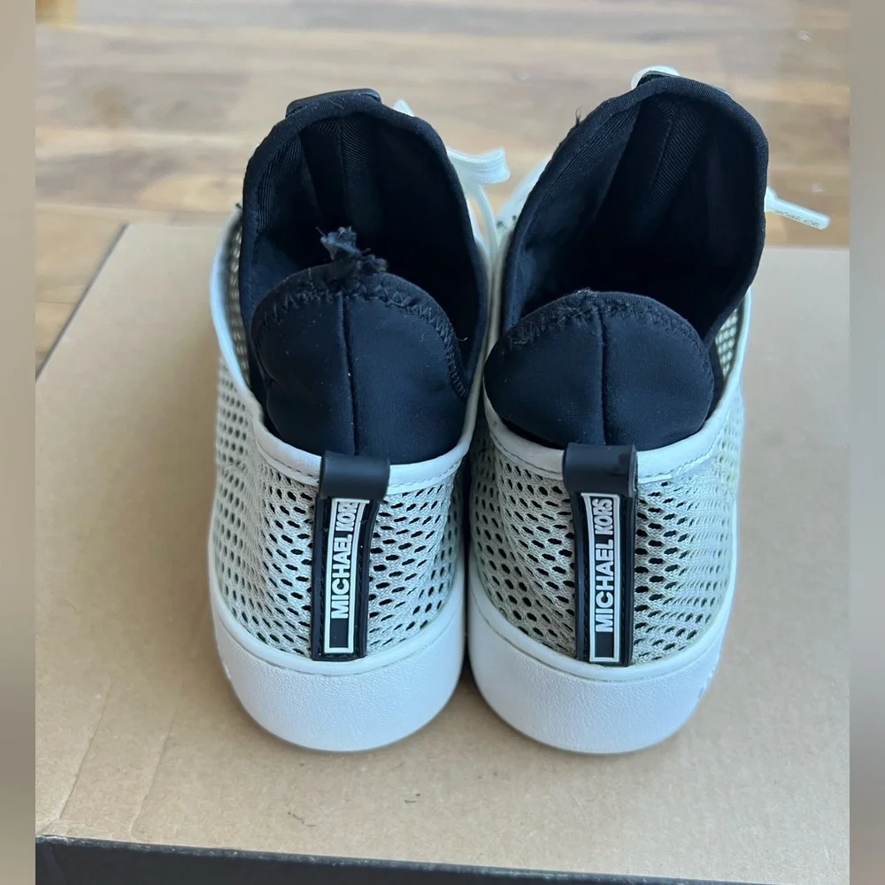 Michael Michael Kors Black and White Perforated Chunky Sneakers shoes size 7.5M - Picture 2 of 9